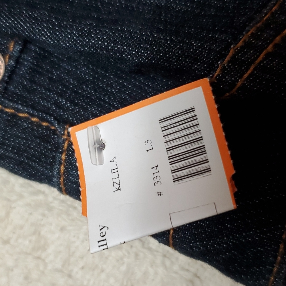 FRAGILE straight leg jeans black rinse.  New sz 9 - Picture 7 of 7